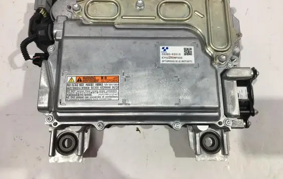 Toyota Yaris Cross Voltage converter inverter G92B0-K0010