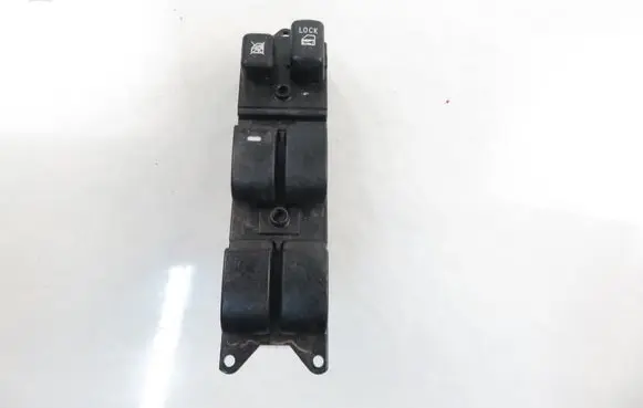 Mitsubishi Lancer VIII Electric window control switch 8608A068