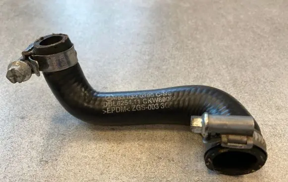 Mercedes-Benz G W461 W463 1st Gen Air conditioning (A/C) pipe/hose A4638320390