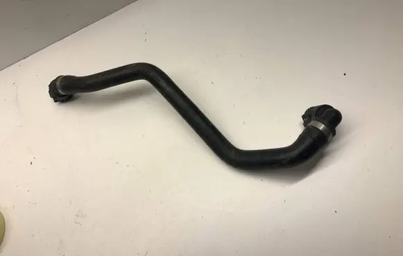 Mercedes-Benz E W213 Engine coolant pipe/hose A2135014782 1947RRR