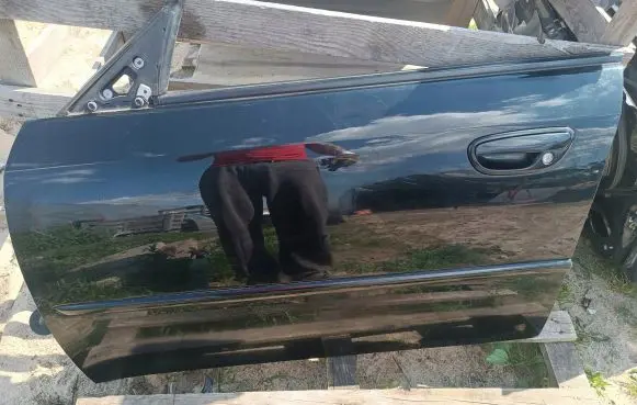 Subaru Legacy Front door