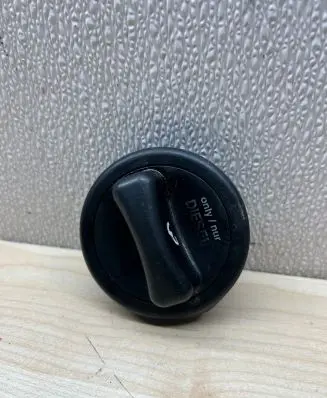 Mercedes-Benz E W211 Fuel tank filler cap A2204700705