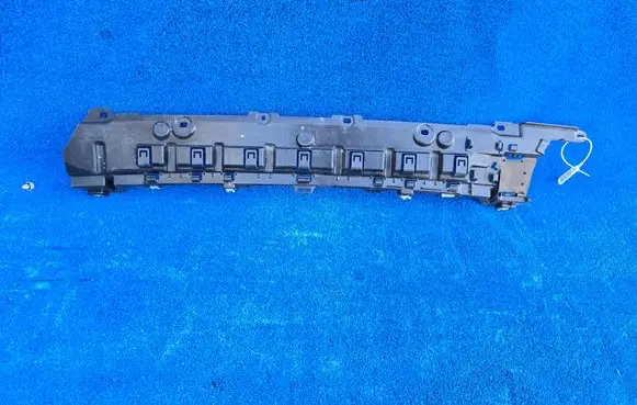 BMW X3 G01 Rear bumper mounting bracket 8081849