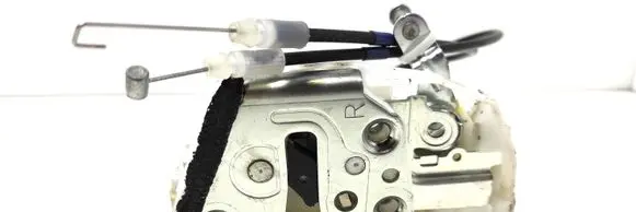 Suzuki SX4 Rear door lock