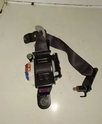 KIA Soul Rear seatbelt 011157152