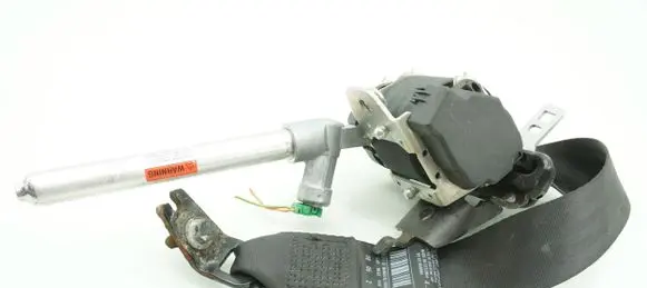 Volvo XC70 Front seatbelt 39859392