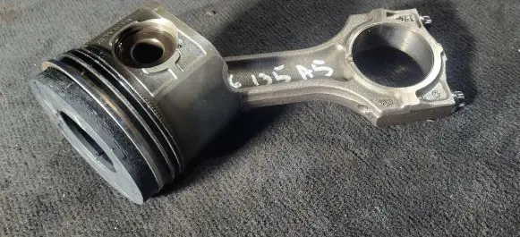 BMW 3 E46 Piston with connecting rod