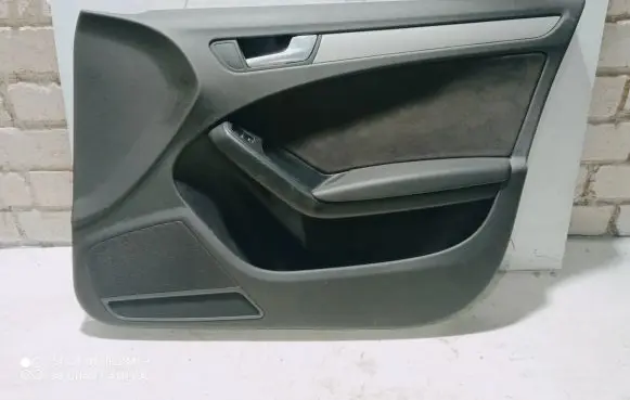 Audi A4 S4 B8 8K Front door card panel trim 8K1867106 8K9867106