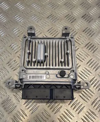 Mercedes-Benz C W204 Engine control unit/module A6519007500 28391943 A0064461540