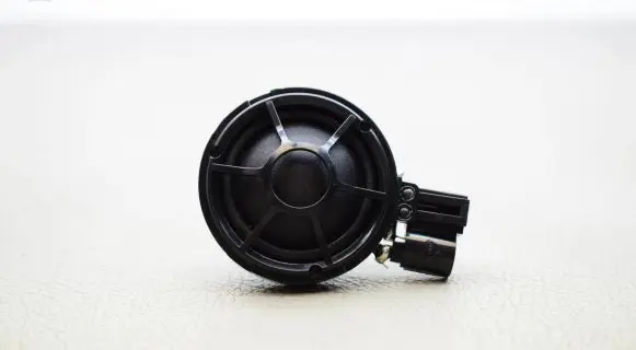 Audi Q3 8U Front door speaker 8X0035399C
