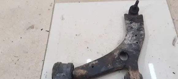 Ford Focus Front lower control arm/wishbone
