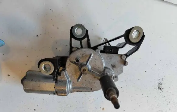 Volkswagen Polo III 6N 6N2 6NF Rear window wiper motor 6Q6955711C