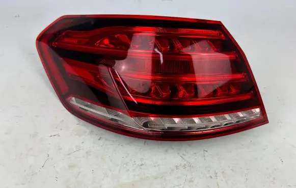 Mercedes-Benz E AMG W212 Rear/tail lights A2129061303 613903 ZGS011L1