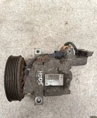 Dacia Sandero II Air conditioning (A/C) compressor (pump) Z0014345C 3110856224