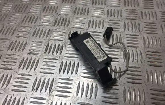 Audi A4 S4 B6 8E 8H Ultrasonic Sensor 8E0951177