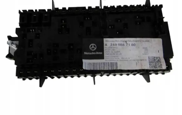 Mercedes-Benz V Class W447 Fuse module A2469067100