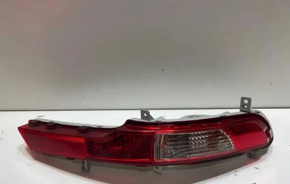 KIA Sportage Rear bumper light 