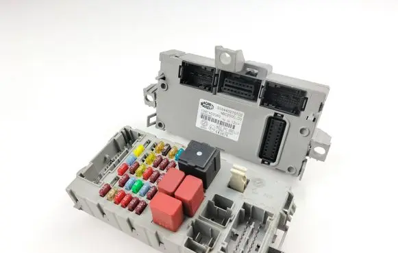 Citroen Jumper Fuse module 503440270102 1361296080 1361402080