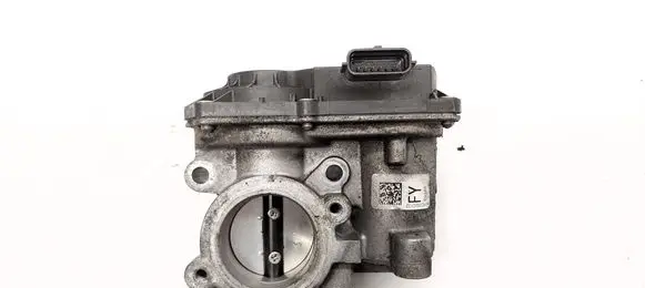 Nissan Qashqai Throttle valve 161206038R 158004T04