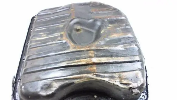 Nissan Vanette Oil sump 6864423127