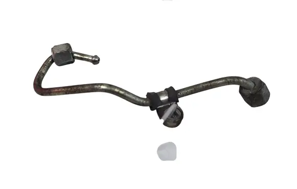 Fuel injector supply line/pipe