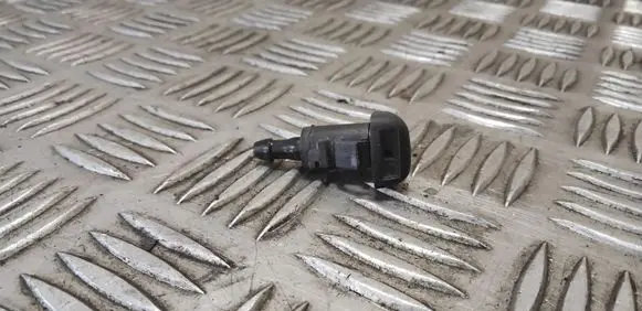 KIA Sportage Windshield washer spray nozzle 