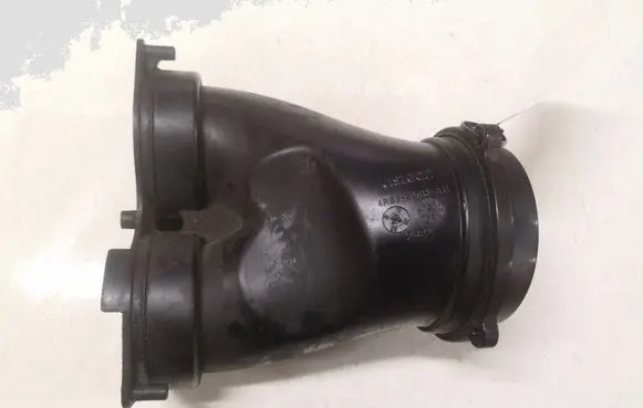 Jaguar XF Air intake duct part 4R839D613