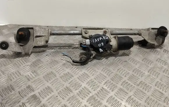 Nissan Navara D40 Front wiper linkage and motor 51011