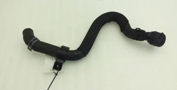 Volkswagen Scirocco Engine coolant pipe/hose 1K0122157