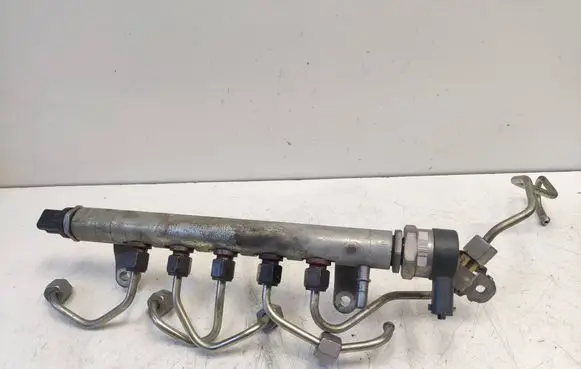 Peugeot 508 Fuel main line pipe 9670890580