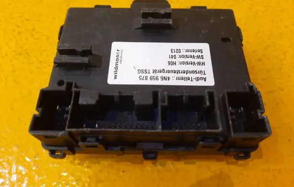 Audi A8 S8 D5 Door control unit/module 4N6959875