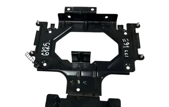 BMW 3 E90 E91 Sound amplifier holder/bracket 9135687