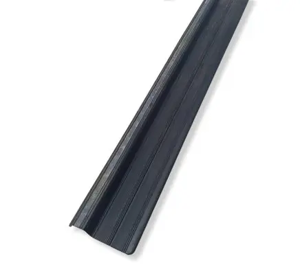 Mercedes-Benz W123 Rear sill trim cover 