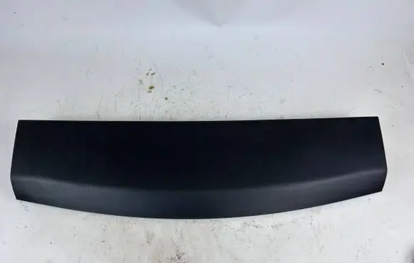 Maserati Levante Other trunk/boot trim element 670111713