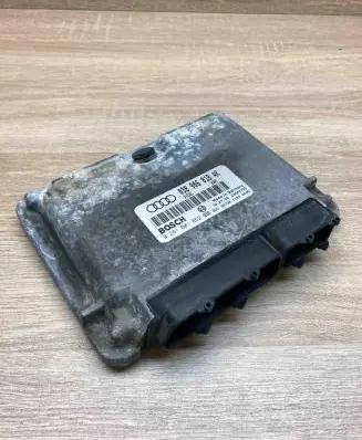 Audi A3 S3 8L Engine control unit/module ECU 038906018AK 0281001852 Used