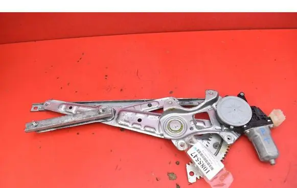 Nissan X-Trail T32 Rear door window regulator with motor 827301BA0A