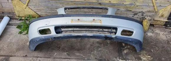 Volvo V70 Front bumper