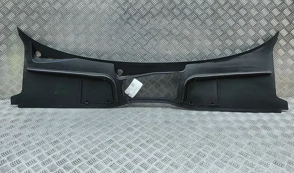 Audi A4 Allroad B9 Wiper trim 8W2819403
