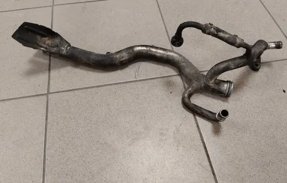 Volvo S80 Engine coolant pipe/hose