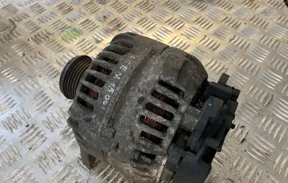 Renault Scenic II - Grand scenic II Generator/alternator 8200660034