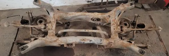Mitsubishi Outlander Rear axle beam 