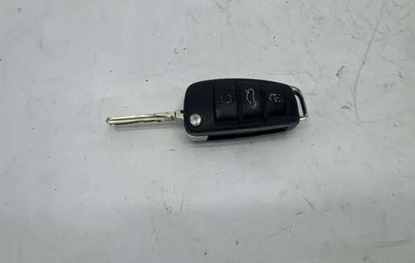 Audi Q7 4L Ignition key/card