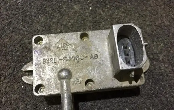 Ford Mondeo MK II Air pressure sensor 93bb9j460ab 93bb-9j460-ab