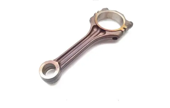 Skoda Octavia Mk2 (1Z) Connecting rod/conrod CAXA