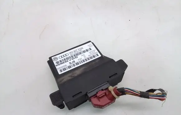 Volkswagen Golf V Gateway control module 1K0907530K