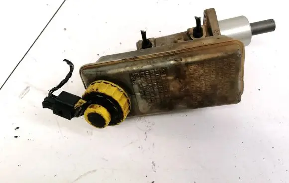 Ford Galaxy Master brake cylinder 7M1611303