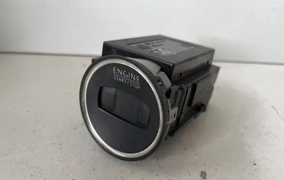 Volkswagen PASSAT B6 Ignition lock contact 3C0905843 33303301 11601200346529