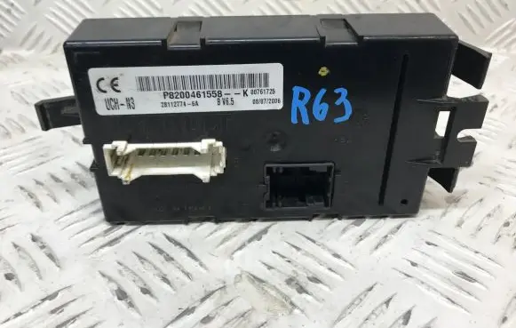 Renault Trafic II (X83) Comfort/convenience module P8200461558