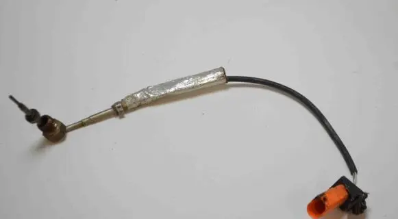 Audi A6 S6 C7 4G Oil temperature sensor 070906262