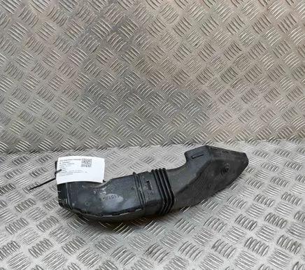 Jaguar XE Air intake duct part GX739A675BB